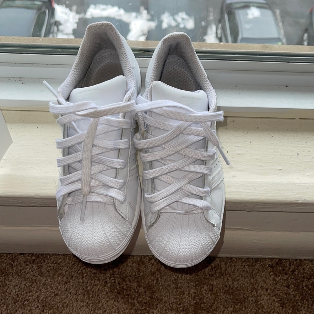 Adidas shoes (white)